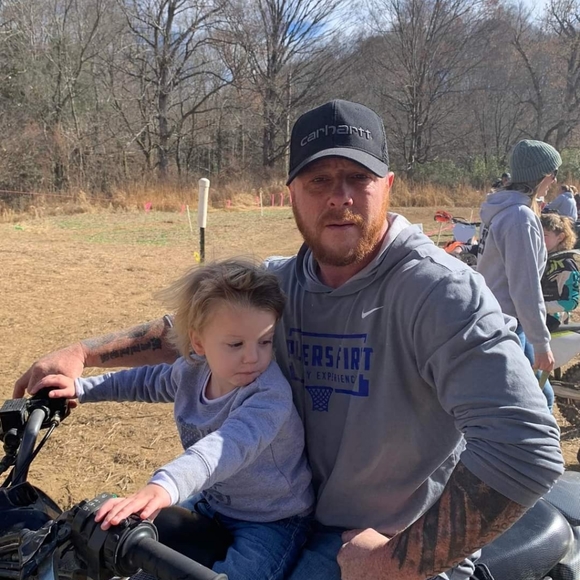 Meet your Posher, Lisa - Picture 3 of 5